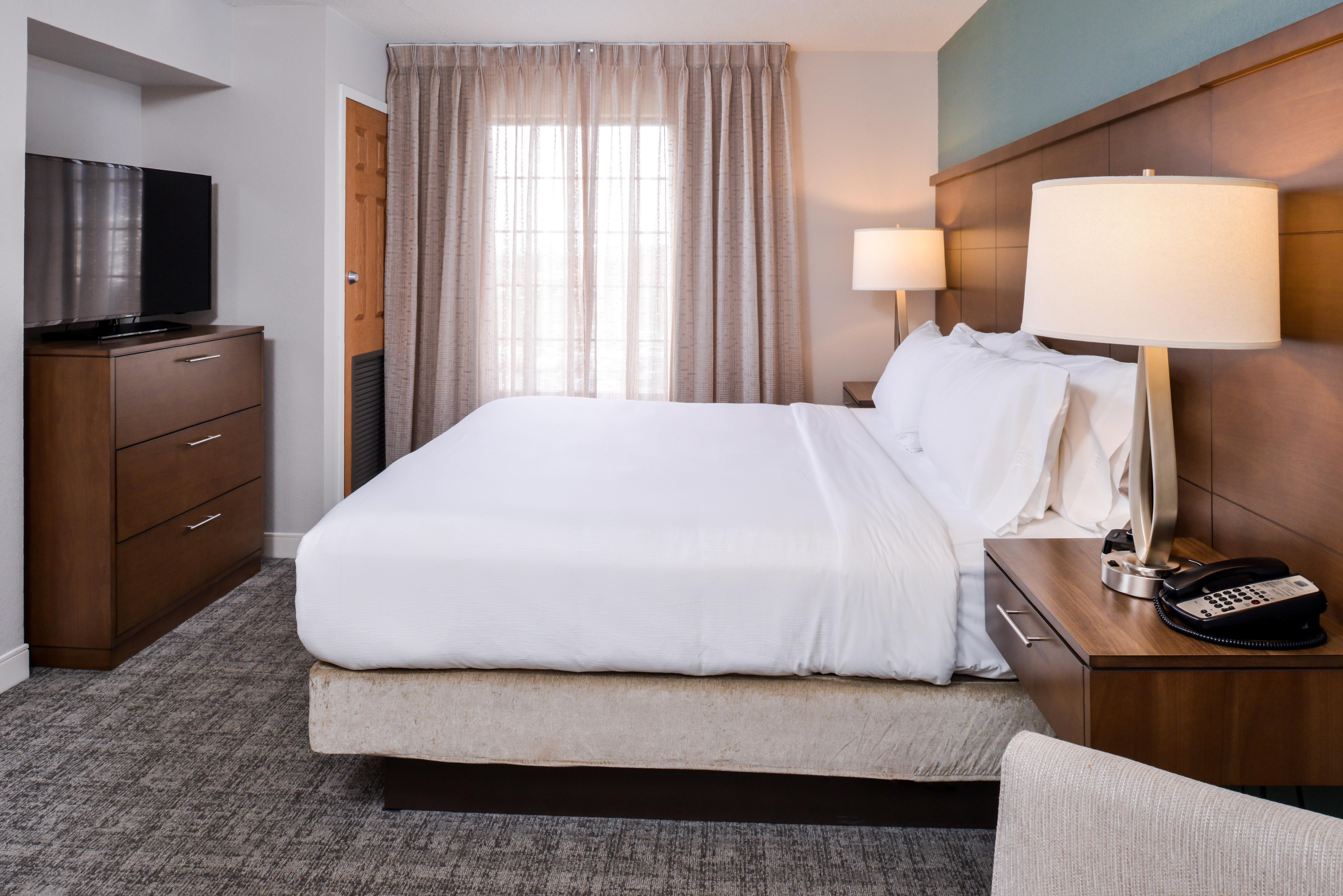 Staybridge Suites Indianapolis Downtown-Convention Center By Ihg Экстерьер фото