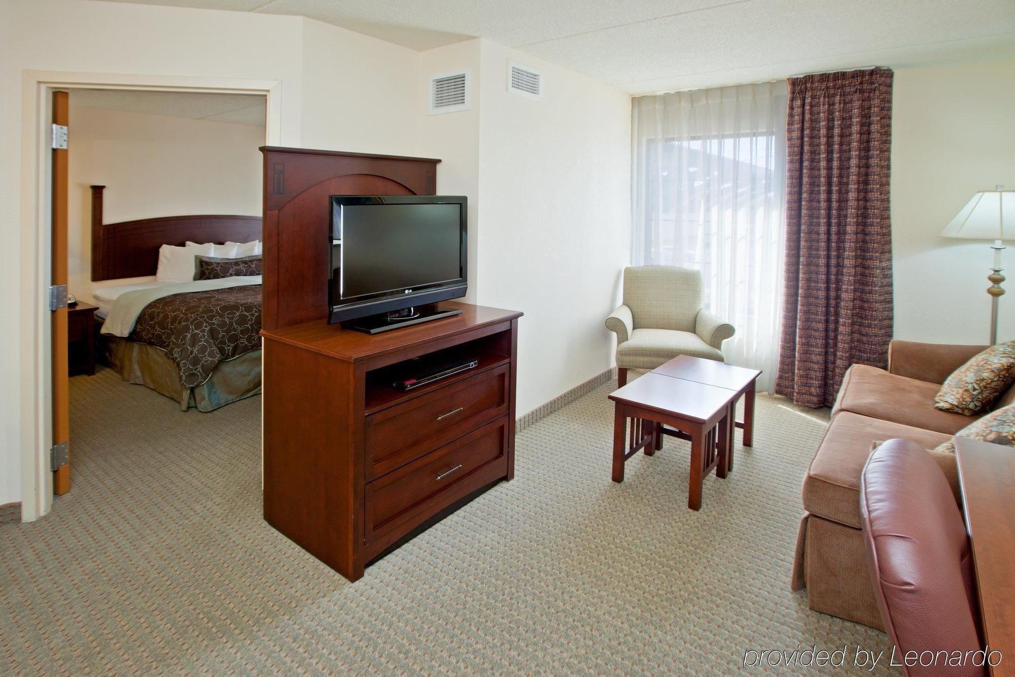 Staybridge Suites Indianapolis Downtown-Convention Center By Ihg Номер фото