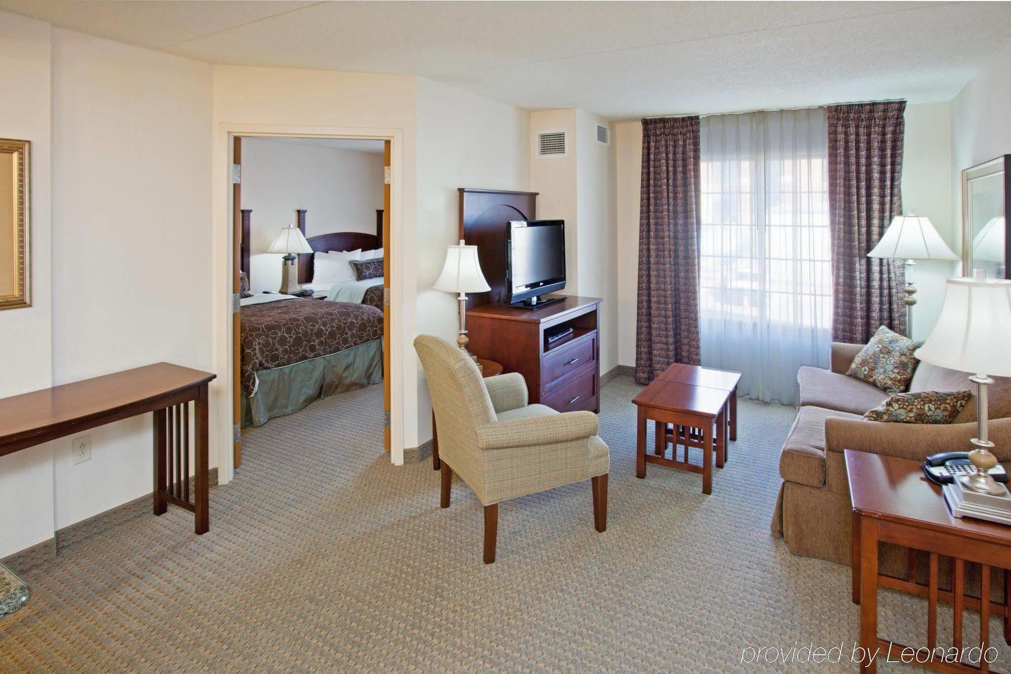 Staybridge Suites Indianapolis Downtown-Convention Center By Ihg Номер фото