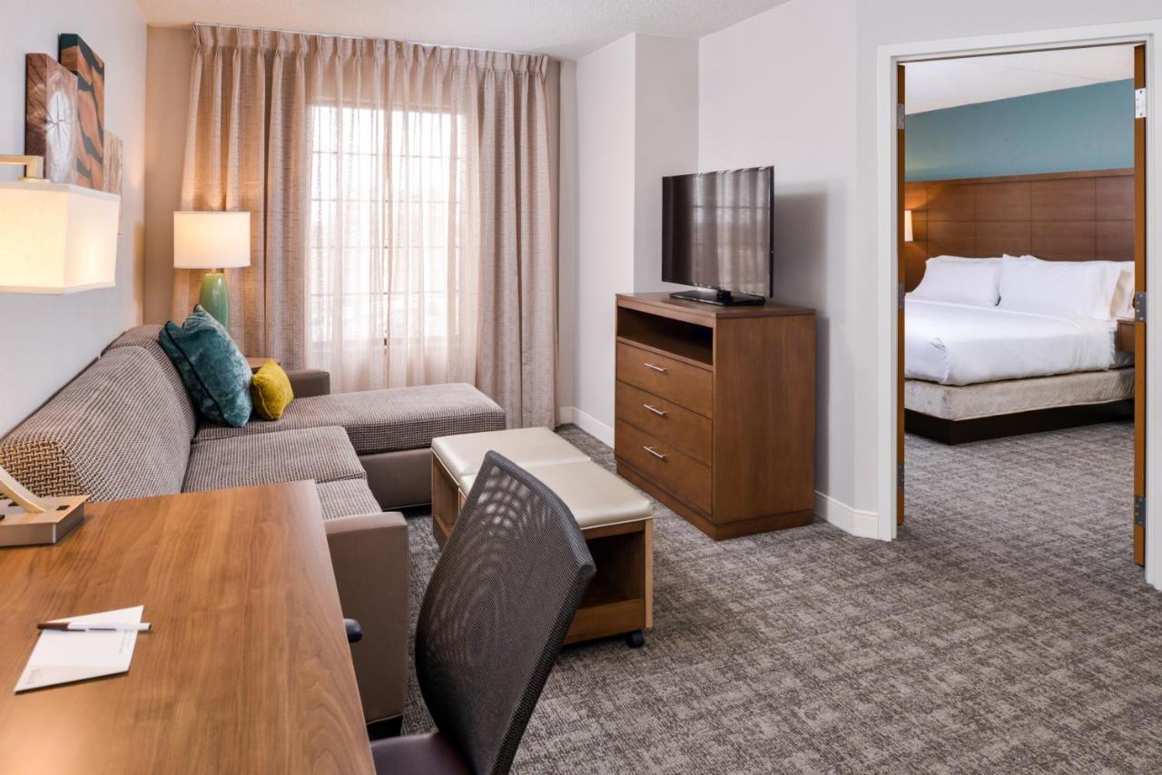 Staybridge Suites Indianapolis Downtown-Convention Center By Ihg Экстерьер фото